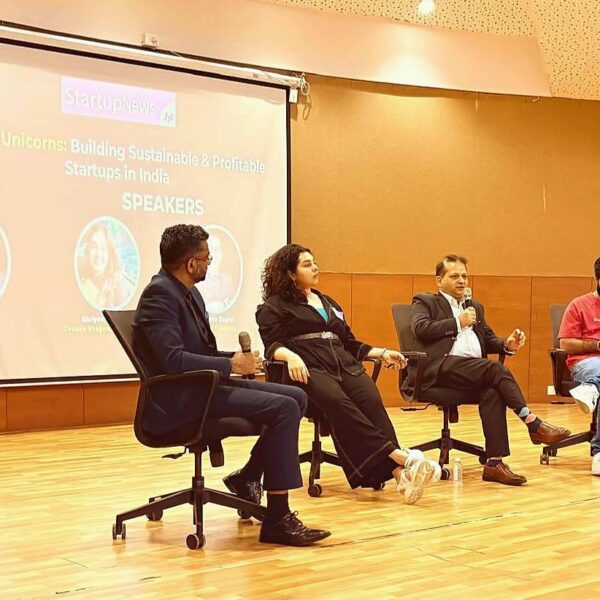 Panel discussions in full swing at the Mumbai Founder Meet, where Gaurav Gupta emphasized how legal clarity and governance frameworks are essential for AI-driven startups and global expansion.